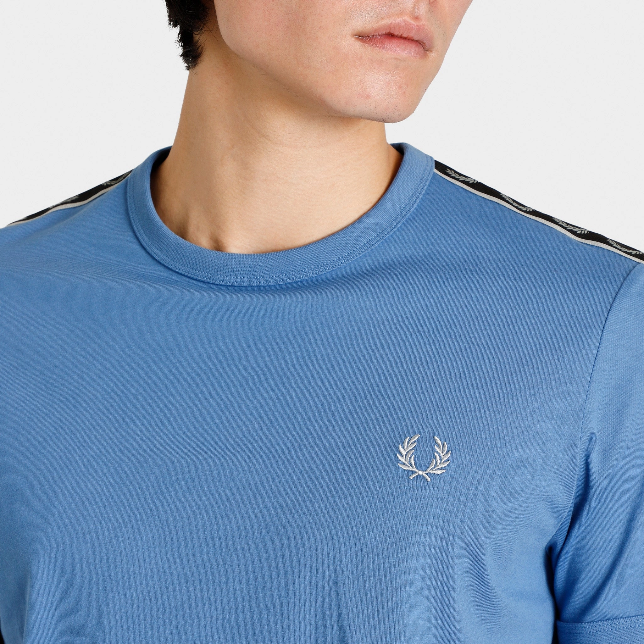 Fred Perry Taped Ringer T-Shirt / Twilight Blue