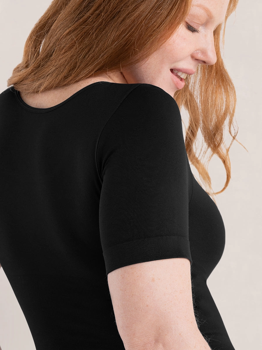 Shapermint Essentials All Day Every Day Short Sleeve Shaping T-Shirt - Wear Test