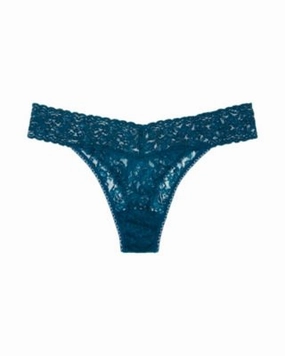 Signature Lace Original Rise Thong